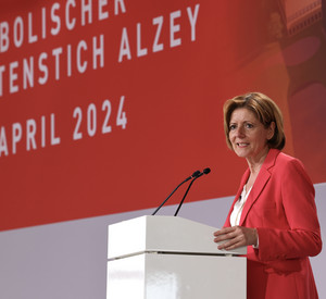 Malu Dreyer beim Spatenstich von Eli Lilly in Alzey