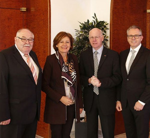 Malu Dreyer bei der Jubiläumsfeier anlässlich 100 Jahre Industrieverbände Neustadt e.V.