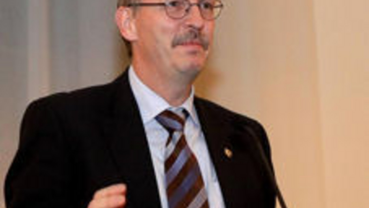 Staatssekretär Martin Stadelmaier