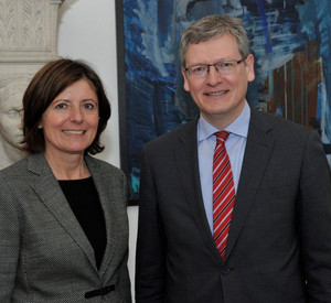 Ministerpräsidentin Malu Dreyer mit EU-Kommissar László Andor; Bild: Landesvertretung