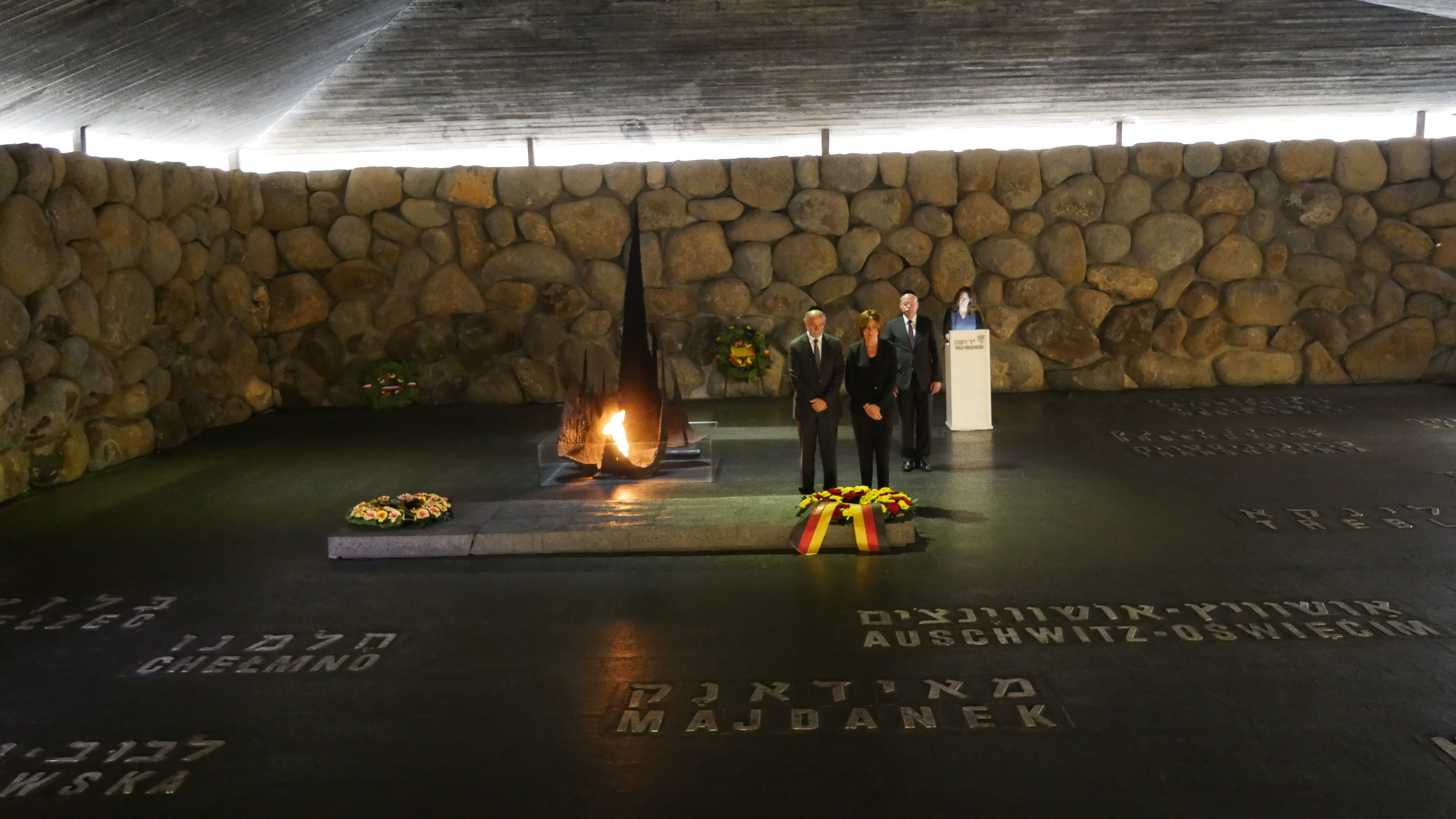 Versöhnung und Erinnerung. Als Bundesratspräsidentin auf ihrer Nahost-Reise in der Holocaust-Gedenkstätte Yad Vashem in Jerusalem.