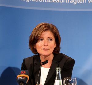 Ministerpräsidentin Malu Dreyer spricht bei der Bundeskonferenz der Integrationsbeauftragten von Bund, Ländern und Kommunen in Mainz; Bild: Saemmer