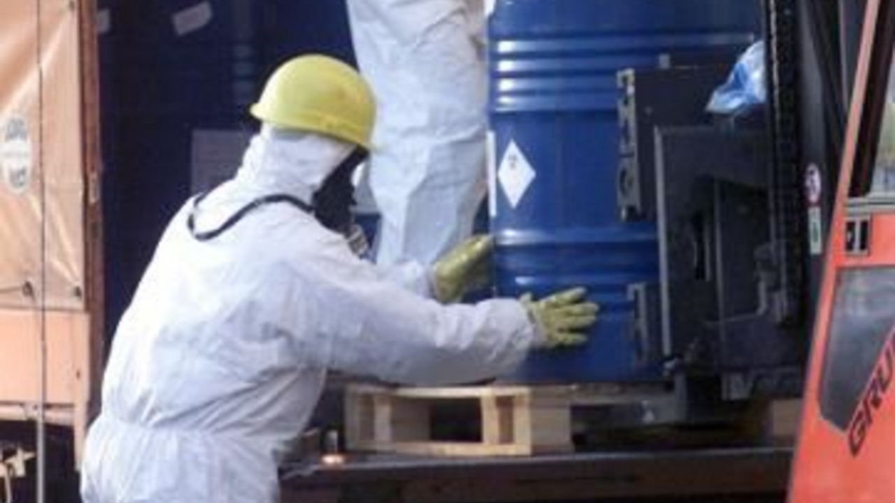 Entsorgung von Sondermüll; Bild: dpa