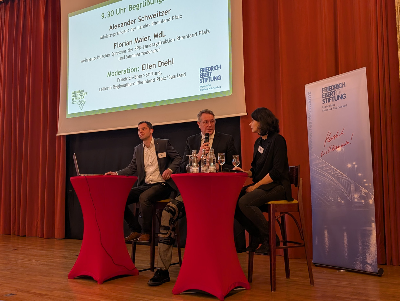 Weinbaupolitisches Seminar FES 2025 Ministerpräsident Alexander Schweitzer und Weinbauministerin Daniela Schmitt beim weinbaupolitischen Seminar der Friedrich-Ebert-Stiftung