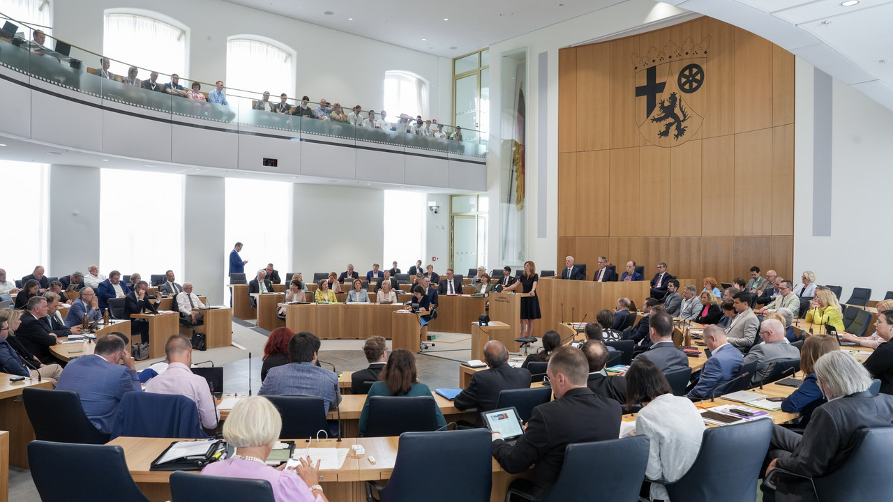 Plenarsitzung im Landtag RLP