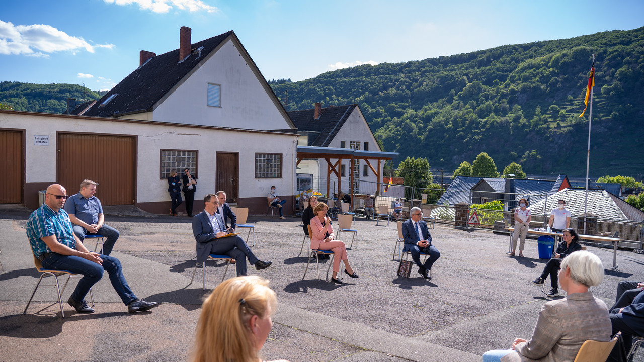 Willkommenskreis in Diez