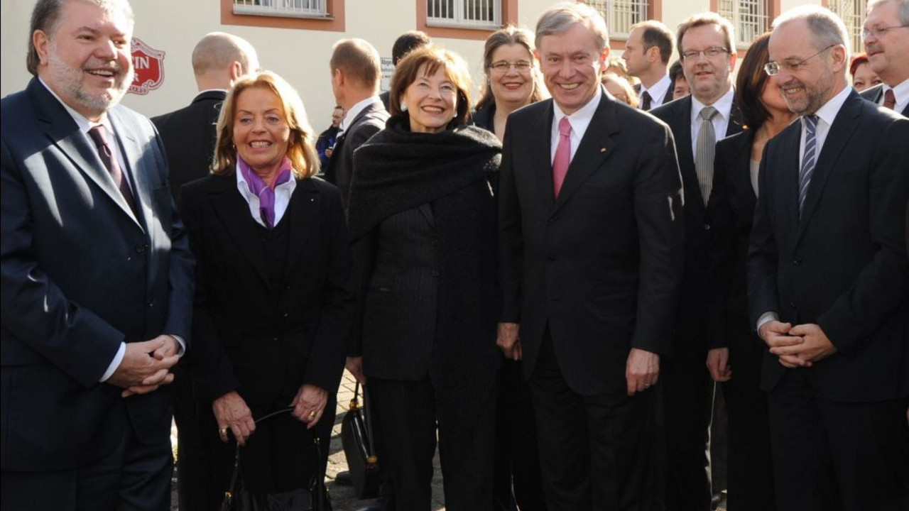 Kurt und Roswitha Beck, Horst und Eva Luise Köhler und der Trierer Oberbürgermeister Klaus Jensen