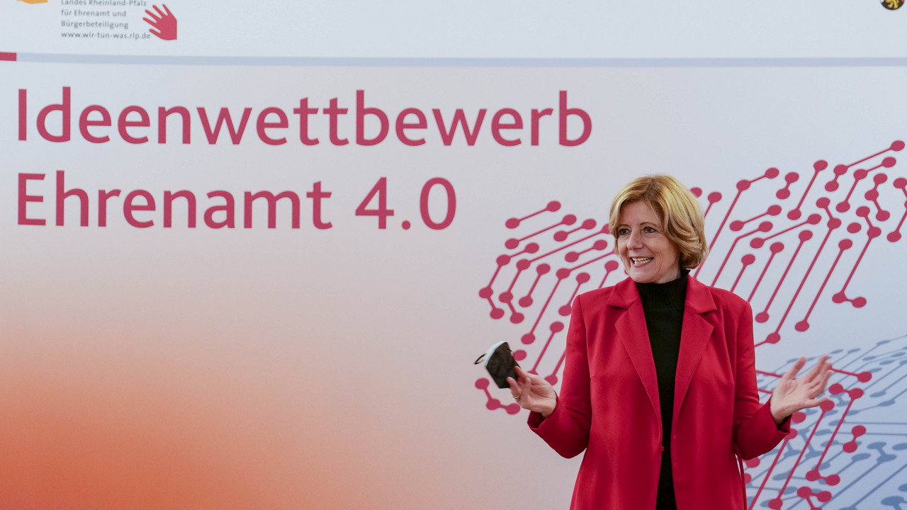 Ministerpräsidentin Malu Dreyer begrüßte die Preisträgerinnen und Preisträger.