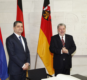 Ministerpräsident Kurt Beck empfing den Ministerpräsidenten der Republik Armenien, Tigran Sargsyan, in der Staatskanzlei;