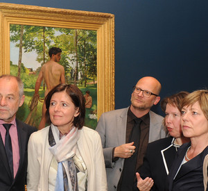Gruppenbild beim Ausstellungsrundgang; Bild: Gausmann