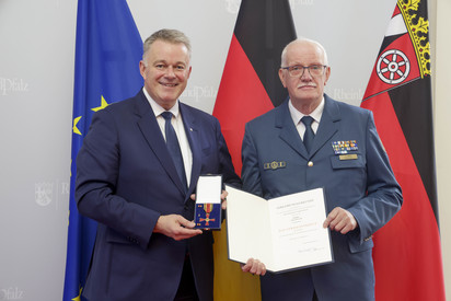 Ministerpräsident Gordon Schnieder: Menschen wie Uwe Keller halten unser Land zusammen Ministerpräsident Gordon Schnieder: Menschen wie Uwe Keller halten unser Land zusammen