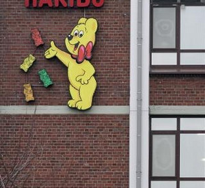 Gebäude von Haribo; Bild: dpa, Archiv