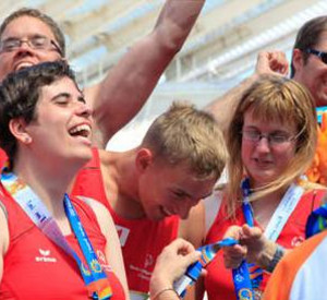 Gewinn der 4x100m-Staffel im Jahr 2011; Bild: Brueggemann / © Special Olympics