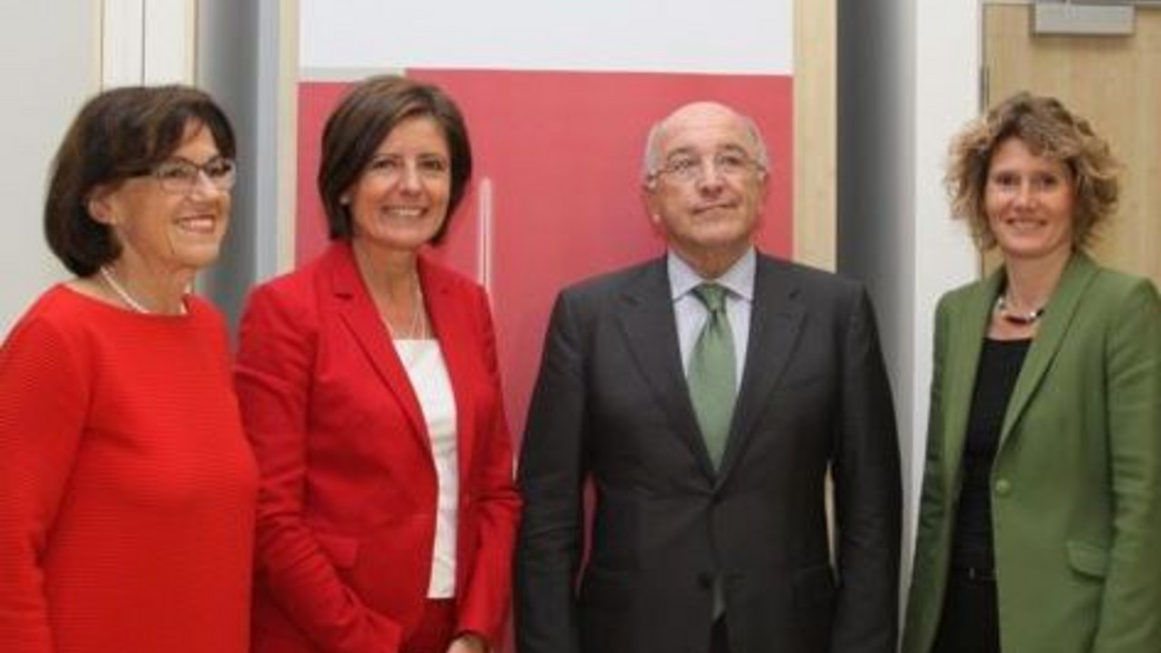 Conrad, Dreyer,  Alumnia und Lemke; Bild: Michael Seidler