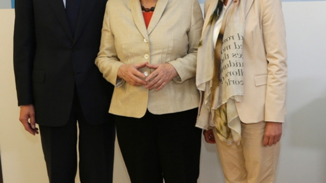 Bei der Jubiläumsfeier: BASF-Vorstandsvorsitzender Dr. Kurt Bock, Bundeskanzlerin Angela Merkel und Ministerpräsidentin Malu Dreyer; Bild: BASF SE