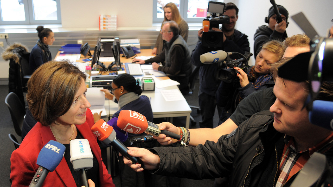 Ministerpräsidentin Malu Dreyer im neuen Ankunftszentrum des BAMF in Trier.