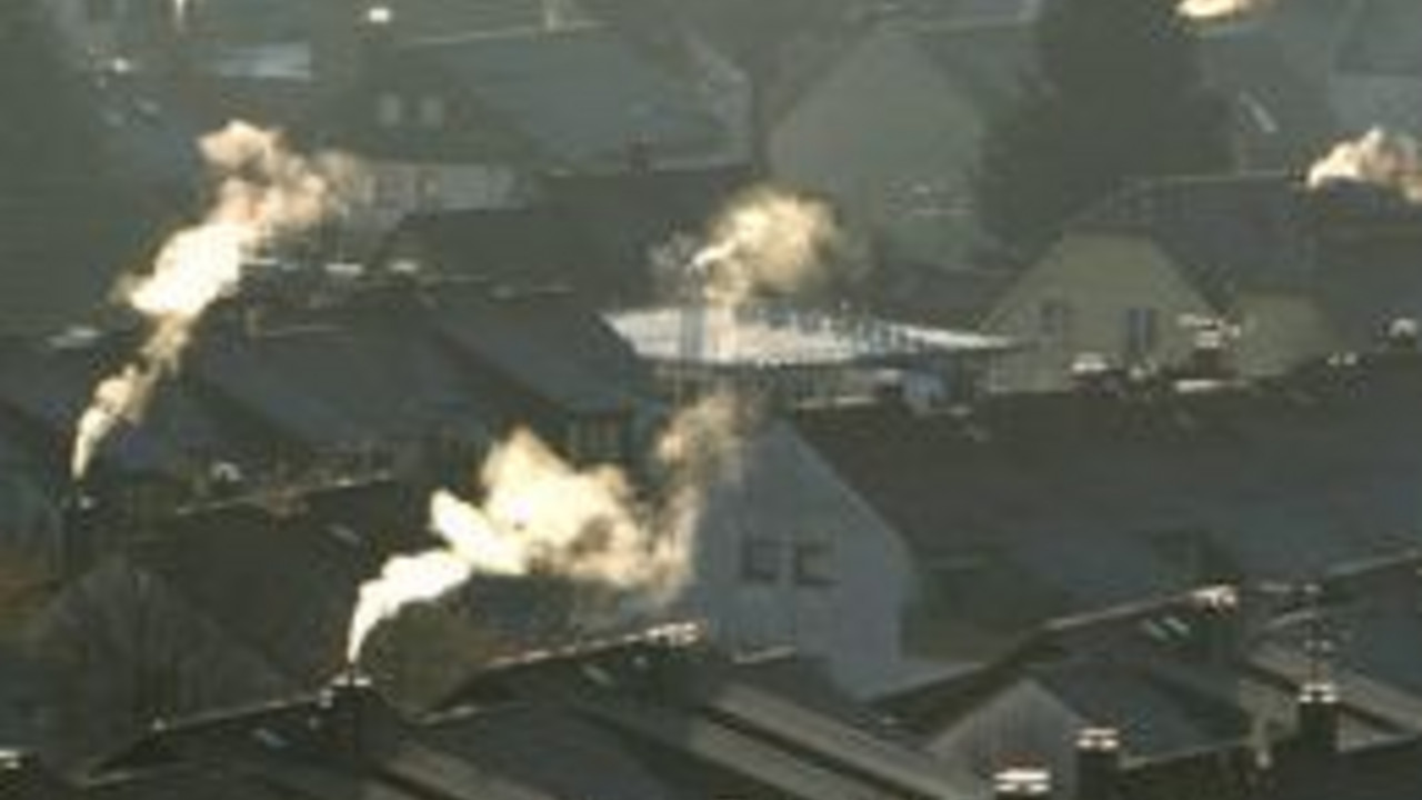 Energie in privaten Haushalten einzusparen, ist einer der wichtigen Handlungsbereiche; Bild: dpa