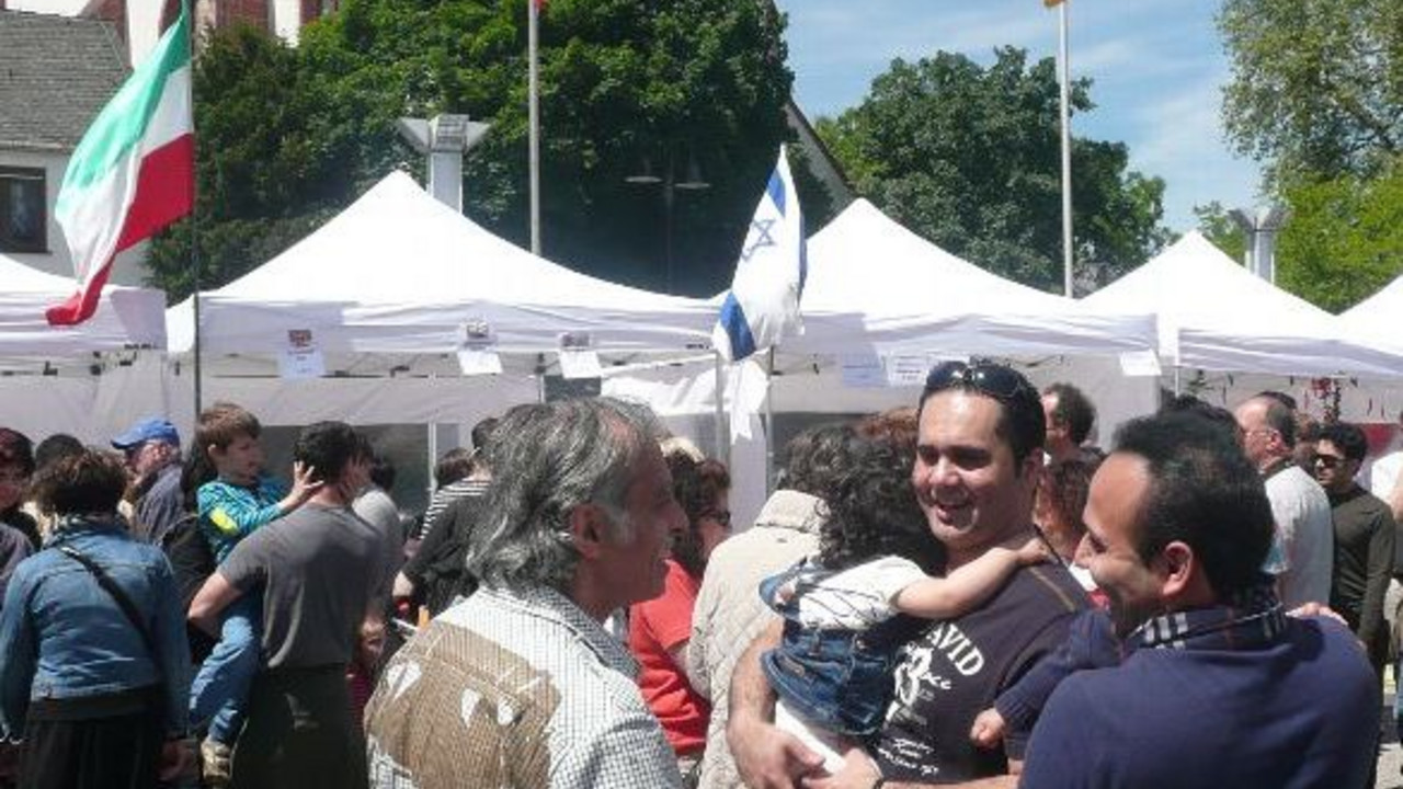 Begegnungen auf dem Internationalen Fest in Trier; Bild: Beirat für Migration und Integration Trier
