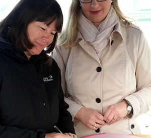 Umweltministerinnen Ulrike Höfken und Anke Rehlinger; Bild: rlp-Archiv