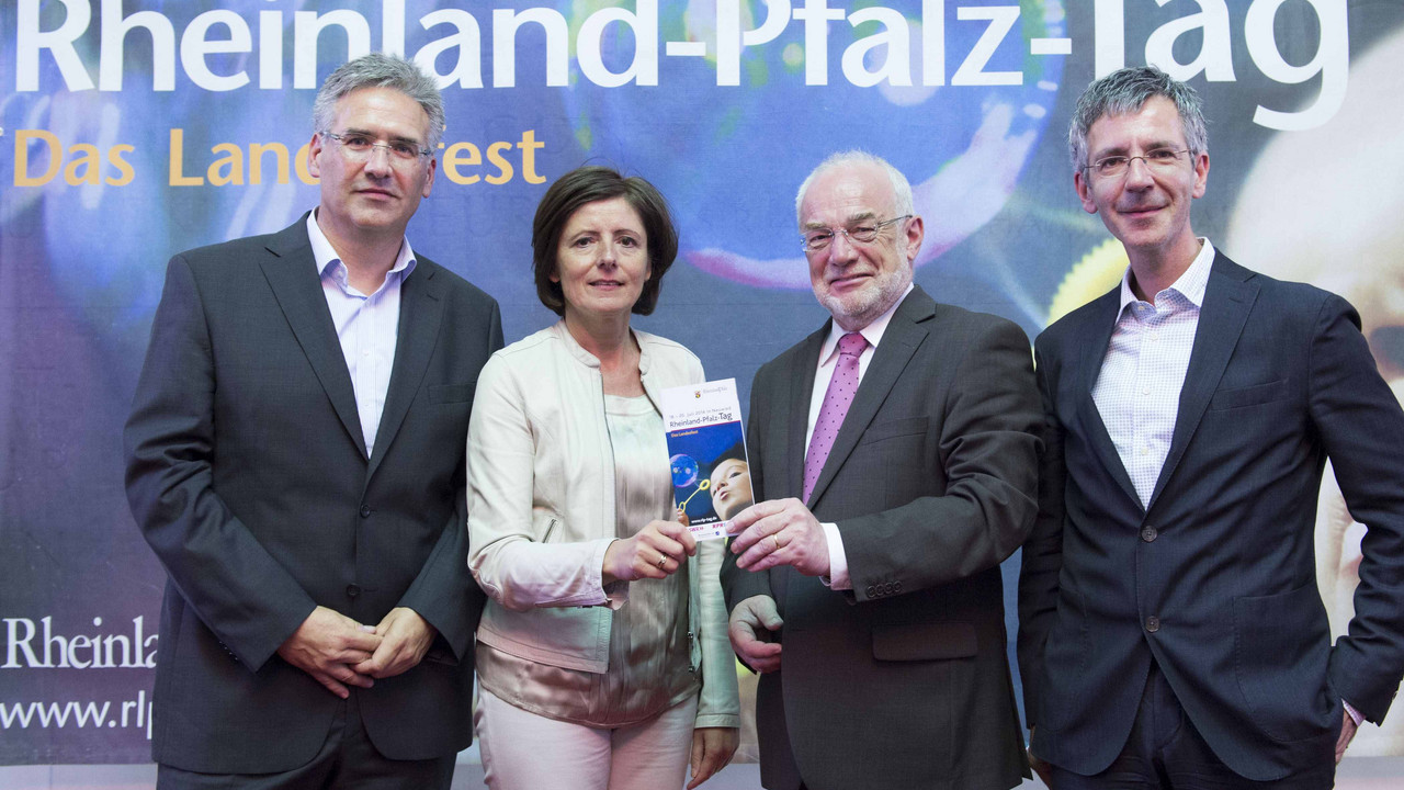 Vorstellung der Programmhöhepunkte des 31. Rheinland-Pfalz-Tags. Von links: Günther Dudek (SWR), Ministerpräsidentin Malu Dreyer, Oberbürgermeister Nikolaus Roth und Kristian Kropp (RPR1); Fotos: Peter Pulkowski / © Staatskanzlei