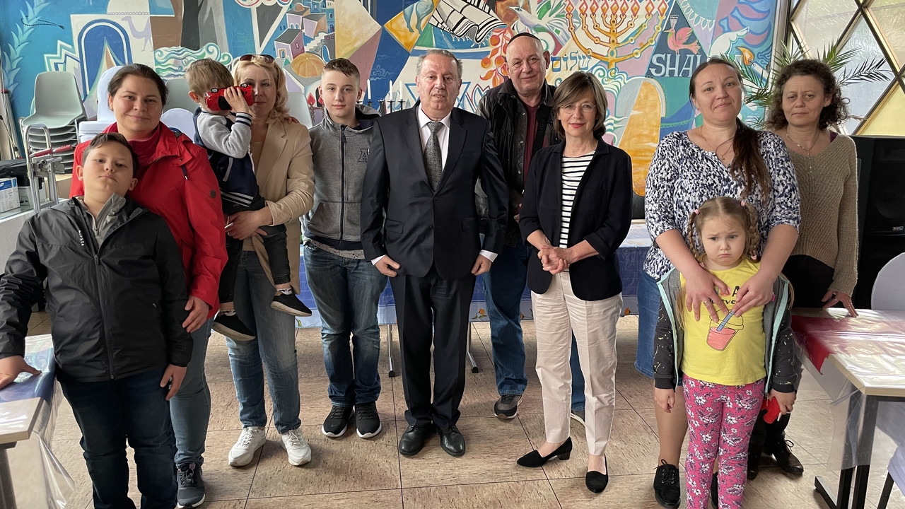 Antrittsbesuch von Monika Fuhr, Beauftragte für das jüdische Leben und im Kampf gegen Antisemitismus, beim Vorsitzenden des Landesverbandes der Jüdischen Gemeinden von Rheinland-Pfalz, Avadislav Avadiev, in Koblenz
