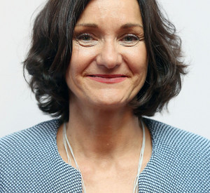 Staatssekretärin Jacqueline Kraege zeichnete die Sieger der 31. Rückblende aus; Bild: rlp-Archiv