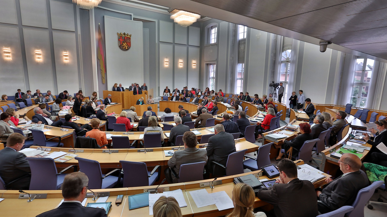 Eine Plenarsitzung im rheinland-pfälzischen Landtag