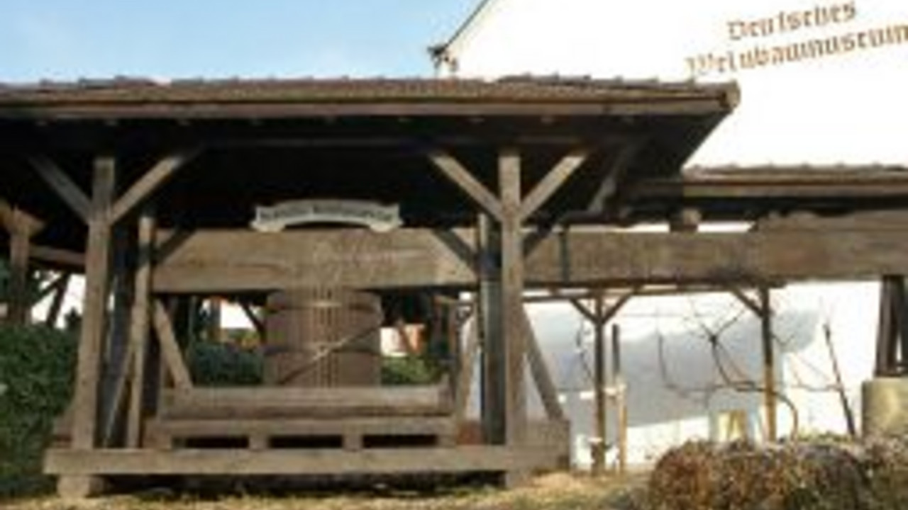 Deutsches Weinbaumuseum, Außenansicht; Bild: Museum