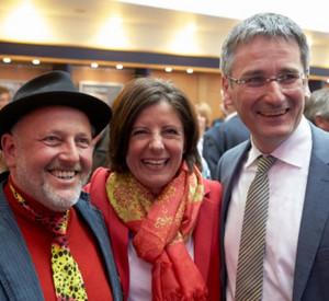 Ministerpräsidentin Dreyer mit Bürgermeister Peter Klöckner und SPD-Fraktionsvorsitzendem Hendrik Hering. Bild: Thomas Frey