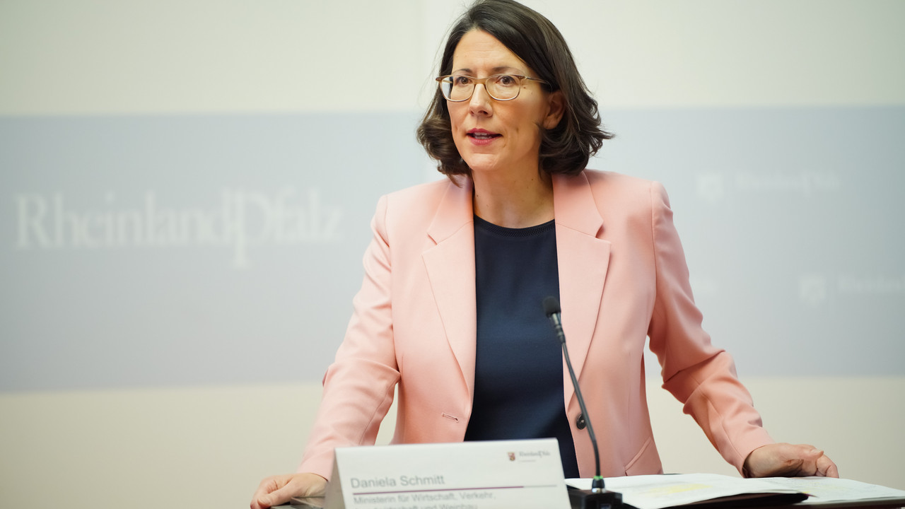 Wirtschaftsministerin Daniela Schmitt