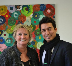 Integrationsministerin Irene Alt mit Ercan Demirel; Bild: mifkjf