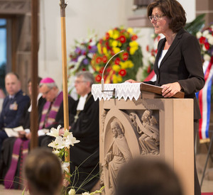 Ministerpräsidentin Malu Dreyer im Gedenkgottesdienst; Bild: Reiner Voß