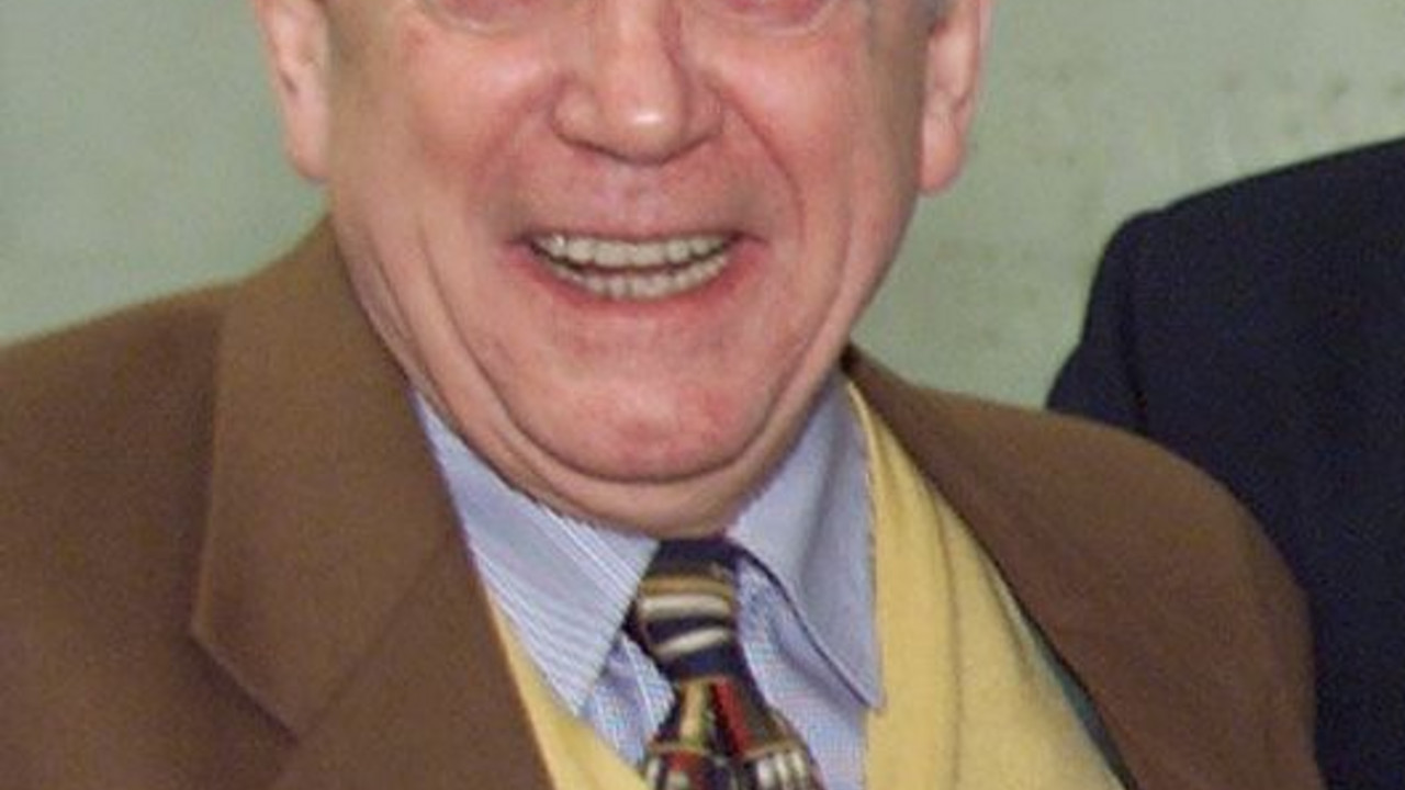 Fred Oberhauser, Preisträger der Zuckmayer-Medaille des Jahres 1994, bei der Preisverleihung im Jahre 1999. Bild: rlp-Archiv