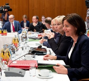 Ministerpräsidentin Malu Dreyer bei der Ministerpräsidentenkonferenz in Berlin; Bild: dpa