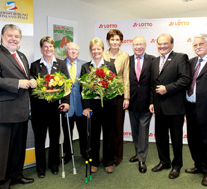 Empfang für die Para-Reiterinnen; Bild: Sämmer