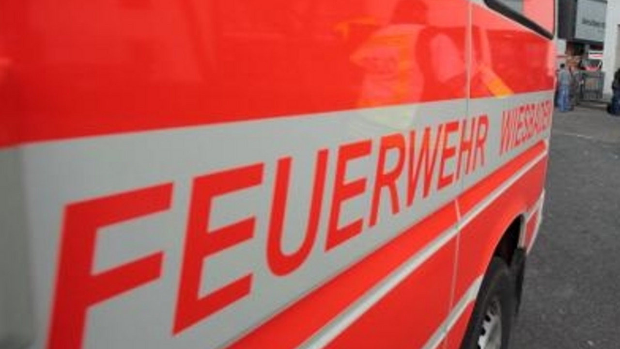 Feuerwehrfahrzeug; Bild: dpa