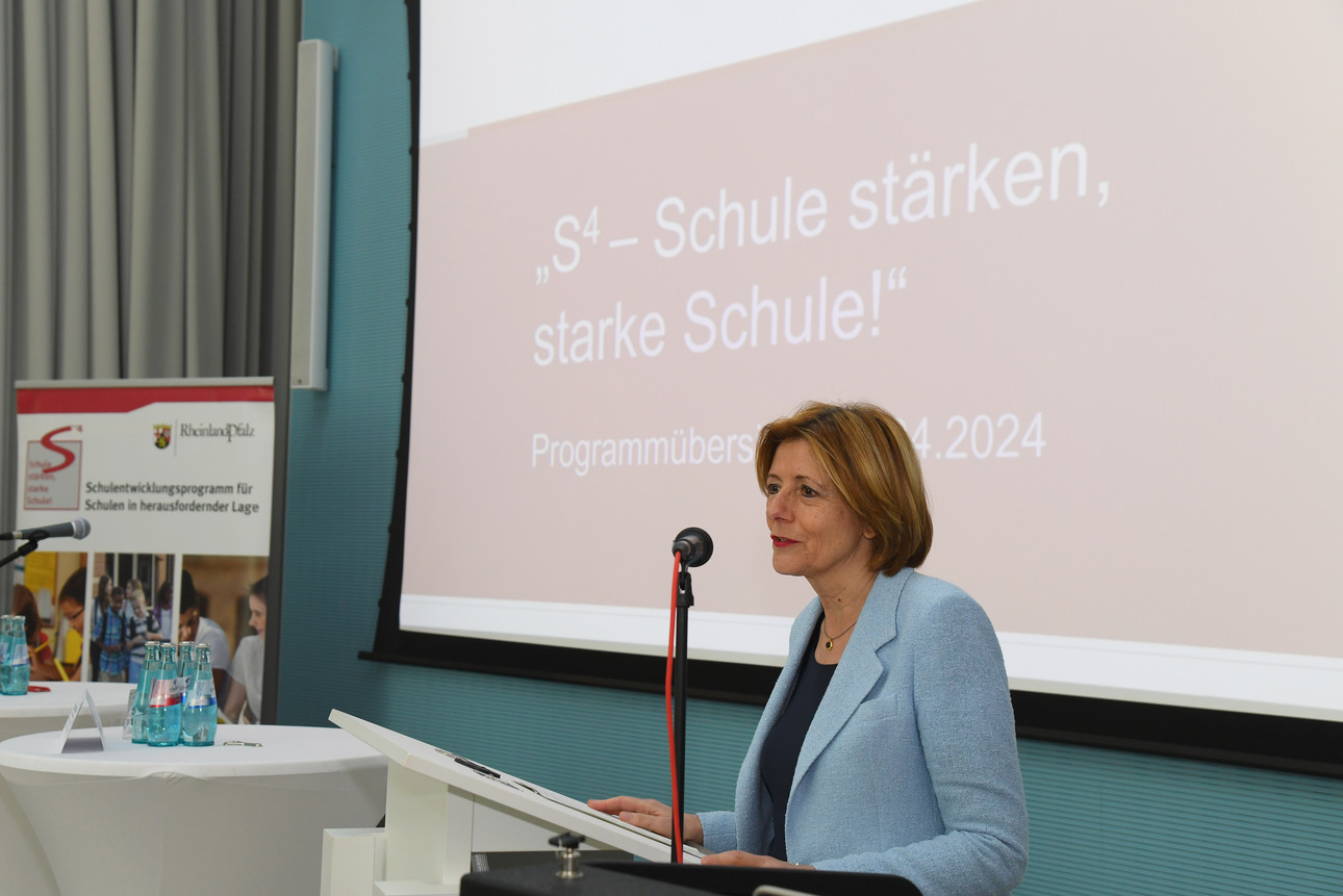 Ministerpräsidentin Malu Dreyer - Programm 'S4 – Schule stärken, starke Schule!'