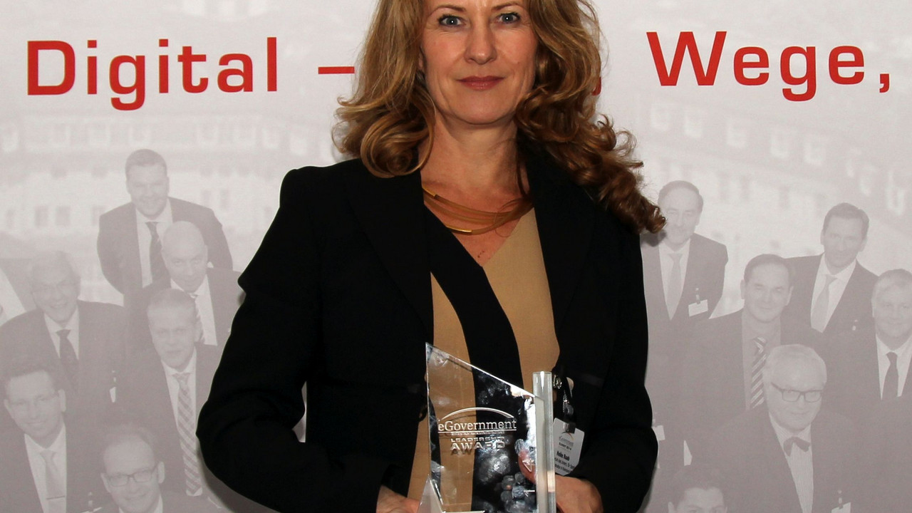 Innenstaatssekretärin Heike Raab bei der Verleihung des Preises; Bild: Vogel IT-Medien GmbH / Alexander Konrad