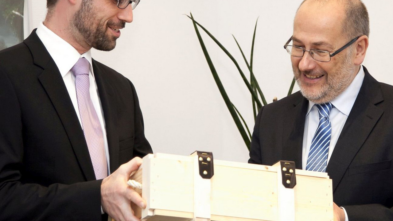Chef der Staatskanzlei Clemens Hoch und der tschechische Generalkonsul Milan Čoupek; Bild: Pipprich / © Staatskanzlei