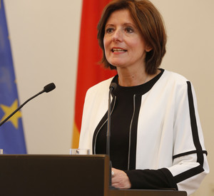 Ministerpräsidentin Malu Dreyer bei der Verleihung der Sportplakette; Bild: Sämmer / © Staatskanzlei RLP