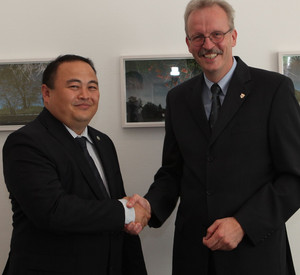 Alpysbayev und Stadelmaier; Bild: Pipprich