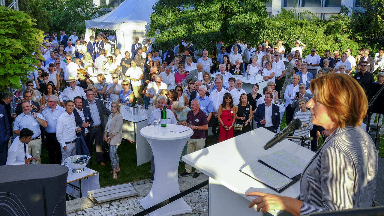Ministerpräsidentin Malu Dreyer beim Sommerabend der Wirtschaft.