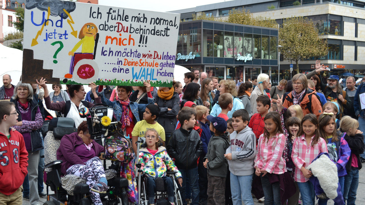 Das Publikum am Mainzer Staatstheater; Bilder: MSAGD