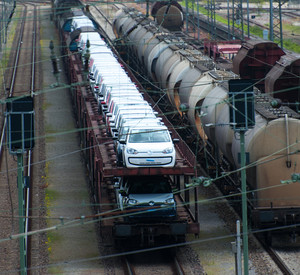 Güterwagons auf einem Rangierbahnhof
