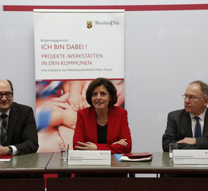 Ministerpräsidentin Malu Dreyer bei der Pressekonferenz zur Initiative "Ich bin dabei!"