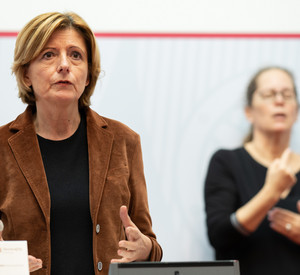 Ministerpräsidentin Malu Dreyer auf der Pressekonferenz