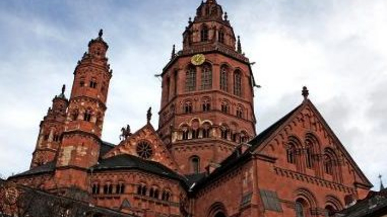 Mainzer Dom; Bild: dpa, Archiv