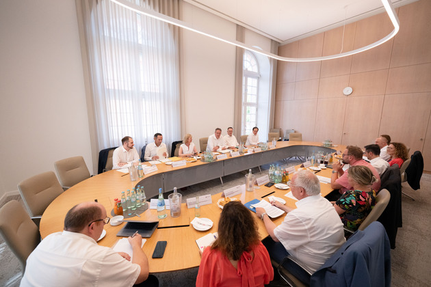 Landesregierung und Kommunale Spitzenverbände haben Rahmen für Verteilung des Sondervermögens erarbeitet