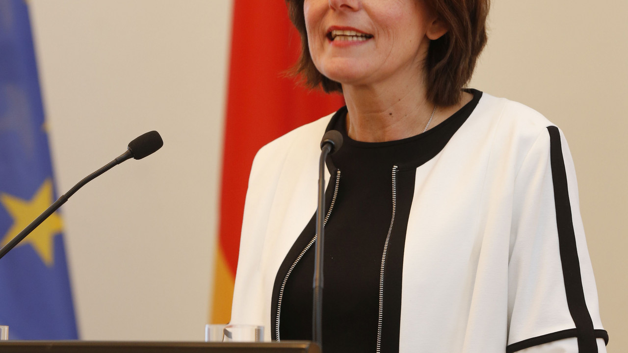Ministerpräsidentin Malu Dreyer bei der Verleihung der Sportplakette; Bild: Sämmer / © Staatskanzlei RLP