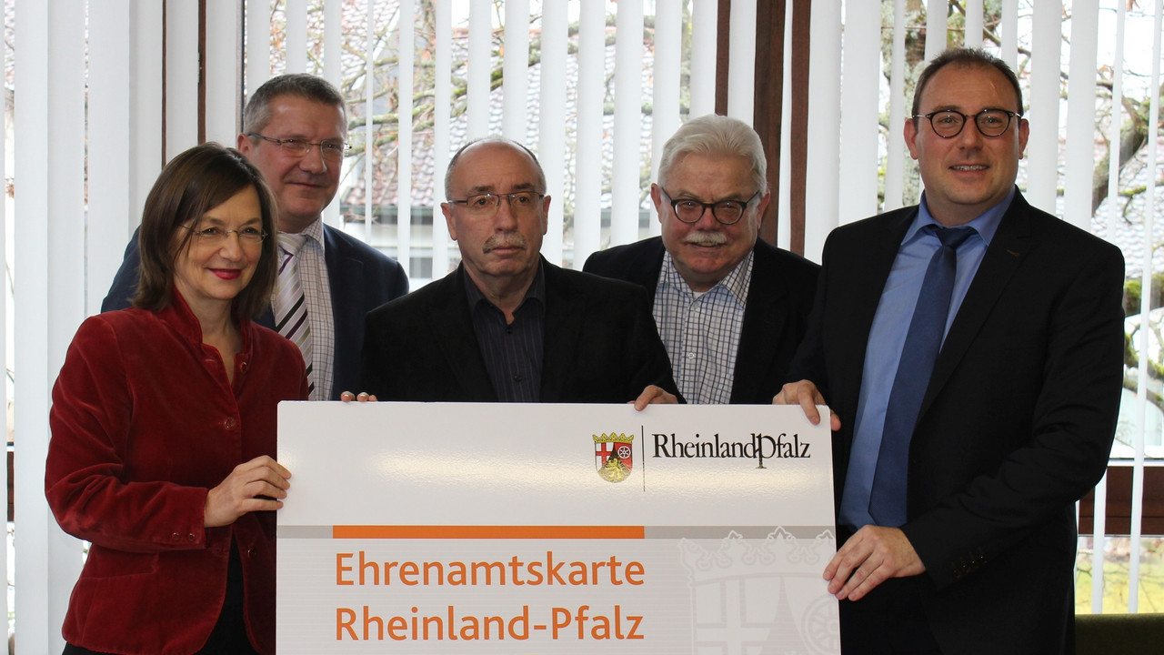 Die Verbandsgemeinde Bruchmühlbach-Miesau ist die 103. Kommune, die die Ehrenamtskarte einführt.